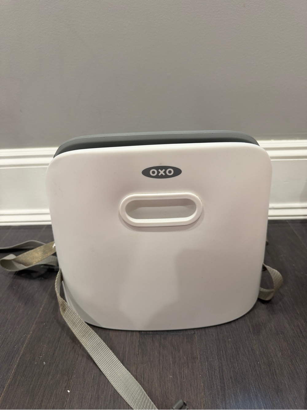Oxo Gray White Toddler Booster Seat with Safety Straps for Meal Time Eating Food - Picture 8 of 11